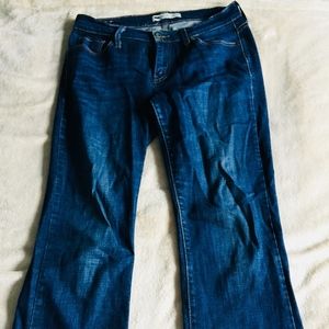 Levi's 528 Curvy Boot Cut High Rise Blue Jeans